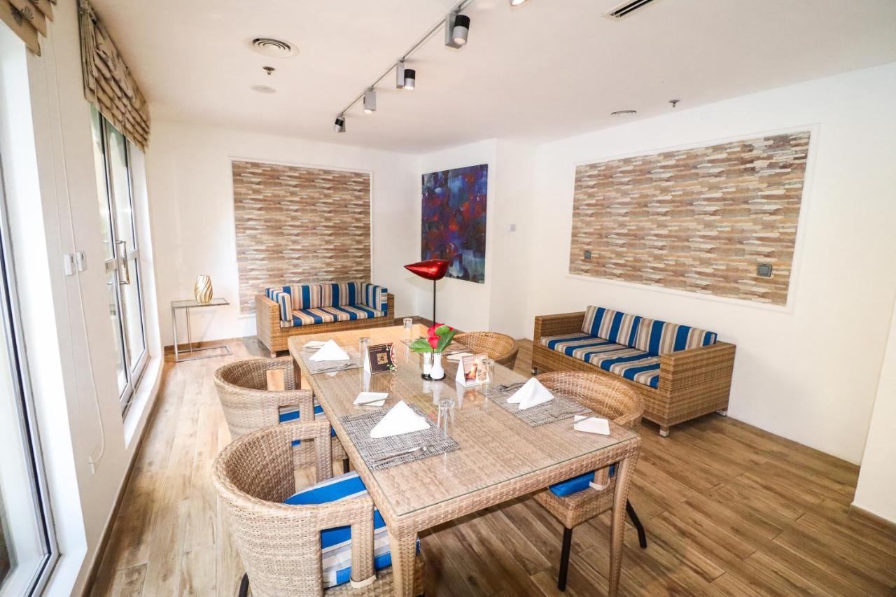 Gulf Suites Hotel Amwaj Al-Manamah Bagian luar foto