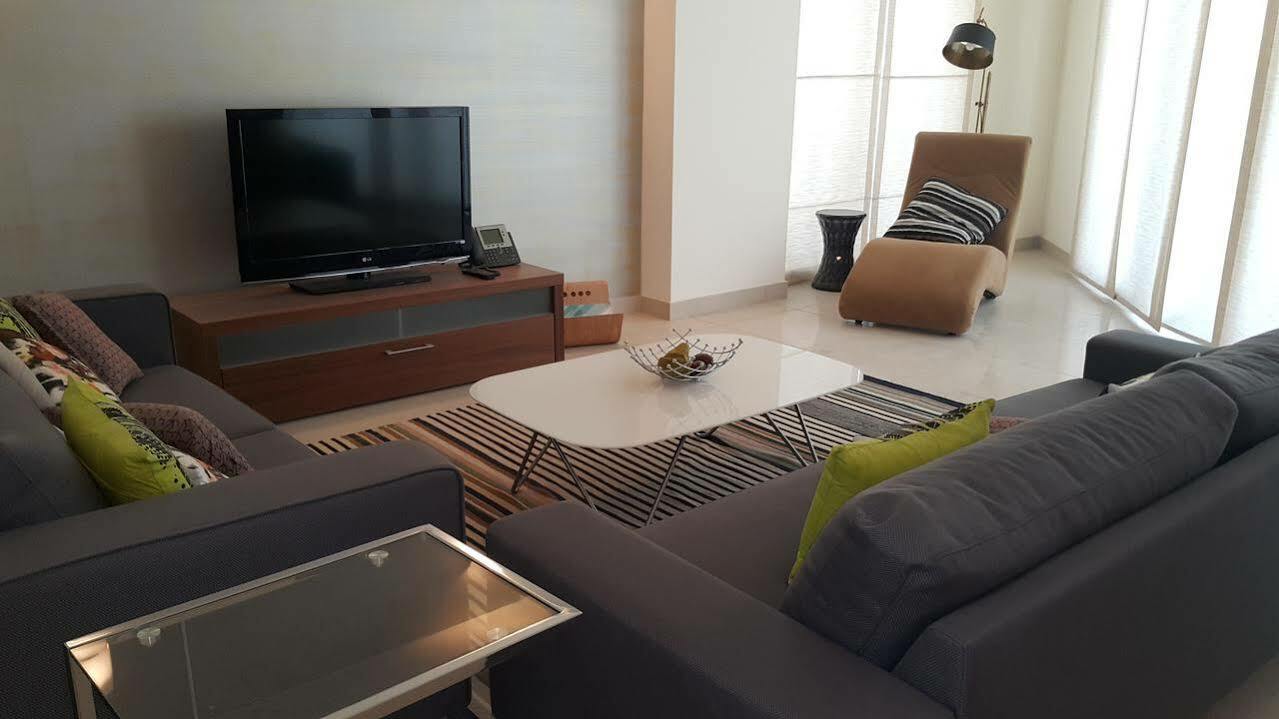 Gulf Suites Hotel Amwaj Al-Manamah Bagian luar foto